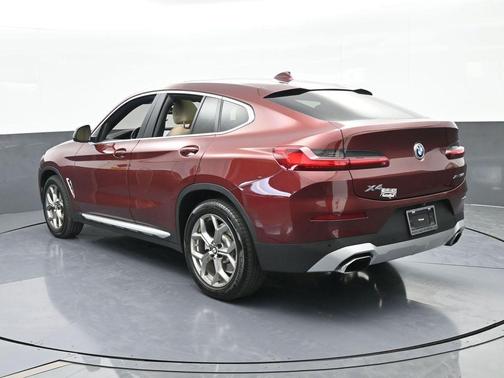 2022 BMW X4 xDrive30i