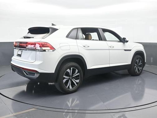 2024 Volkswagen Atlas Cross Sport 2.0T SE