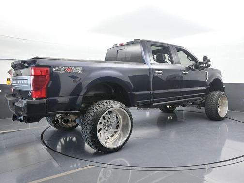 2022 Ford F-350 Platinum
