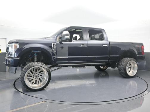 2022 Ford F-350 Platinum