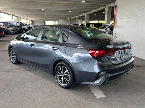 2022 Kia Forte LXS