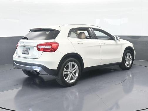 2018 Mercedes-Benz GLA 250 Base