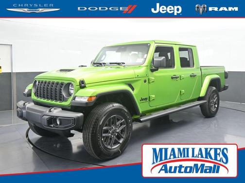 2026 Jeep Gladiator Sport