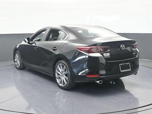 2025 Mazda Mazda3 FWD w/Preferred Package