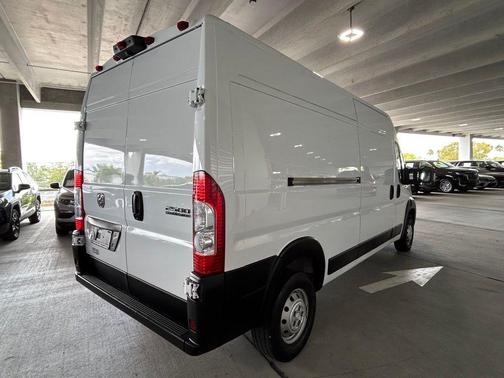 2023 RAM ProMaster 2500 High Roof