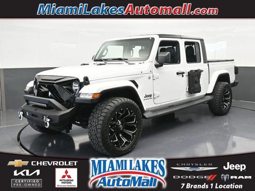 2022 Jeep Gladiator Overland