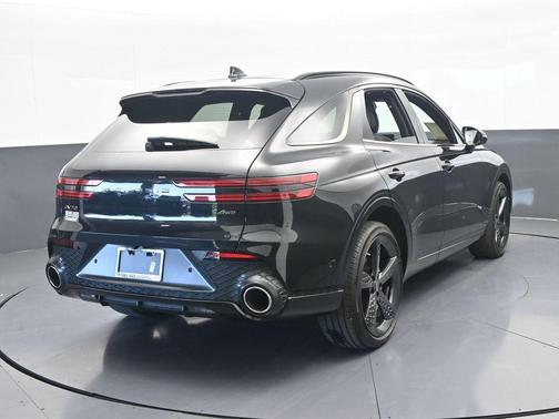 Vik Black 2022 Genesis GV70 2.5T