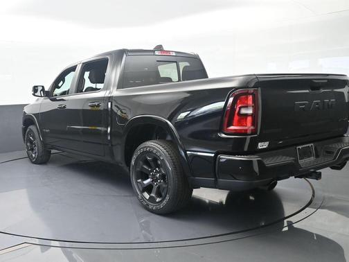 Diamond Black 2025 RAM 1500 Big Horn/Lone Star