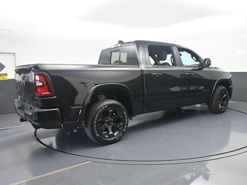 Diamond Black 2025 RAM 1500 Big Horn/Lone Star