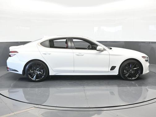 2023 Genesis G70 3.3T