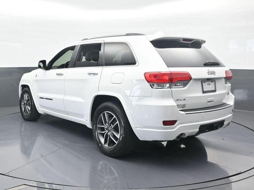 2020 Jeep Grand Cherokee Overland