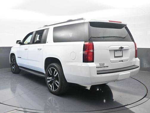 2019 Chevrolet Suburban LT