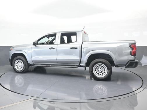 2024 Chevrolet Colorado WT