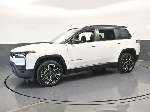 2026 Jeep Cherokee Overland