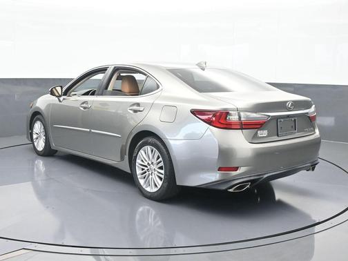 2016 Lexus ES 350 Base