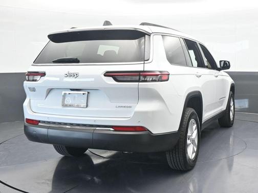 2024 Jeep Grand Cherokee L Laredo