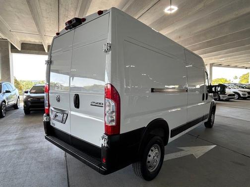 2023 RAM ProMaster 2500 High Roof