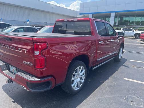 2023 Chevrolet Silverado 1500 High Country