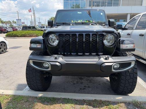 Black Clearcoat 2021 Jeep Gladiator Sport