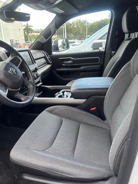 Bright White Clearcoat 2023 RAM 1500 Big Horn/Lone Star