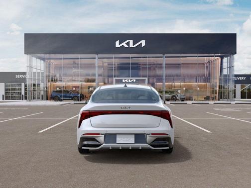 2025 Kia K5 LXS