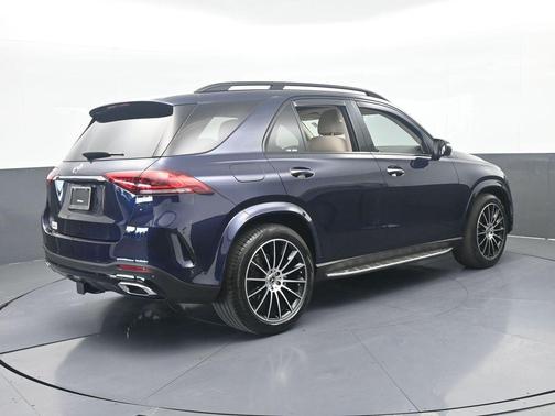 Blue 2022 Mercedes-Benz GLE 350 Base