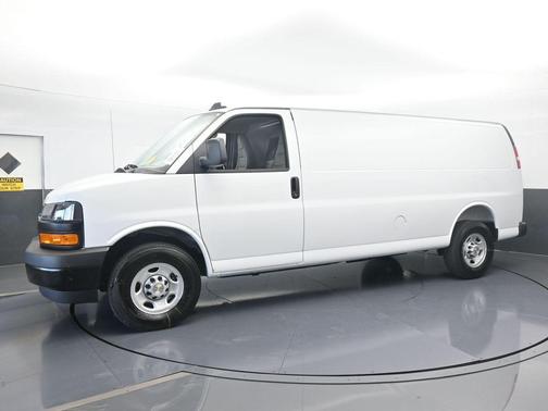 2025 Chevrolet Express 2500 Work Van