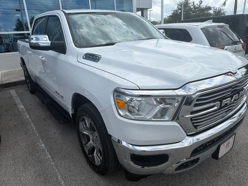 Bright White Clearcoat 2024 RAM 1500 Laramie