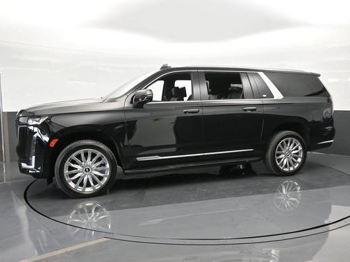 2023 Cadillac Escalade ESV Premium Luxury