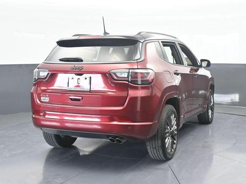 2022 Jeep Compass Altitude