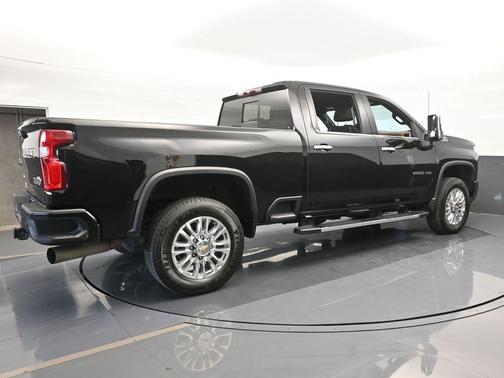2023 Chevrolet Silverado 2500 High Country
