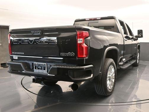 2023 Chevrolet Silverado 2500 High Country