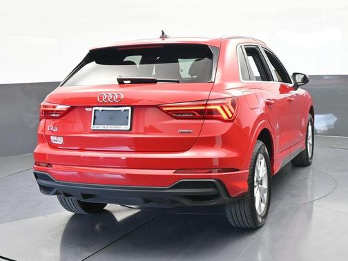 2025 Audi Q3 45 S line Premium