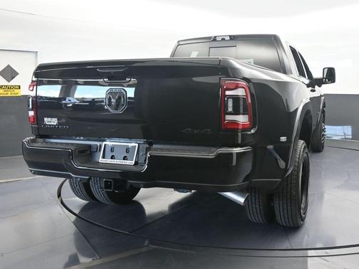 2024 RAM 3500 Limited
