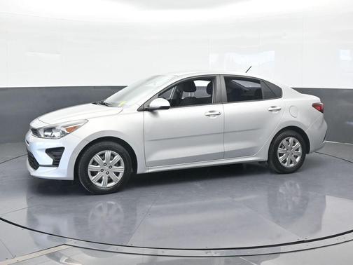 2022 Kia Rio LX