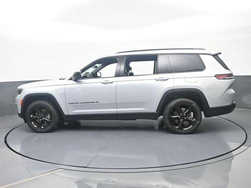 Silver Zynith 2023 Jeep Grand Cherokee L Laredo