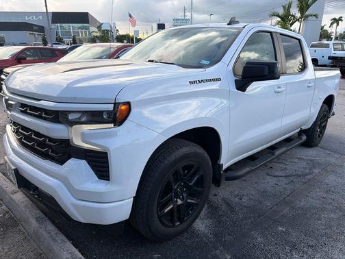 Summit White 2023 Chevrolet Silverado 1500 RST