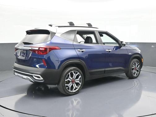 2023 Kia Seltos SX