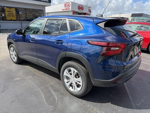 2024 Chevrolet Trax LS