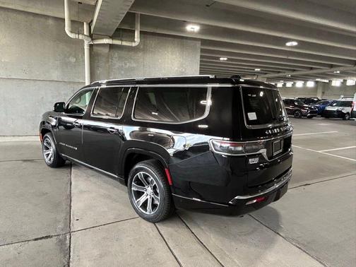 2024 Jeep Grand Wagoneer L Base