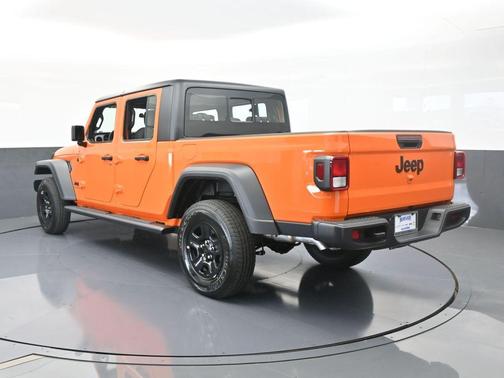 2025 Jeep Gladiator Sport