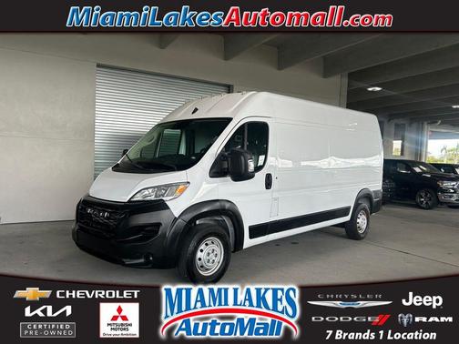 Bright White Clearcoat 2023 RAM ProMaster 2500 High Roof