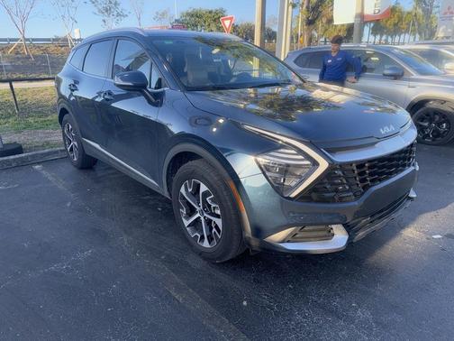 2025 Kia Sportage Hybrid EX