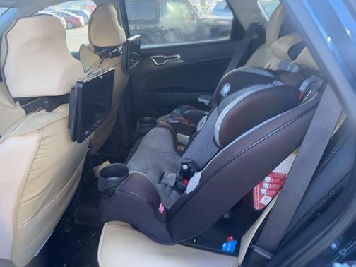 2025 Kia Sportage Hybrid EX