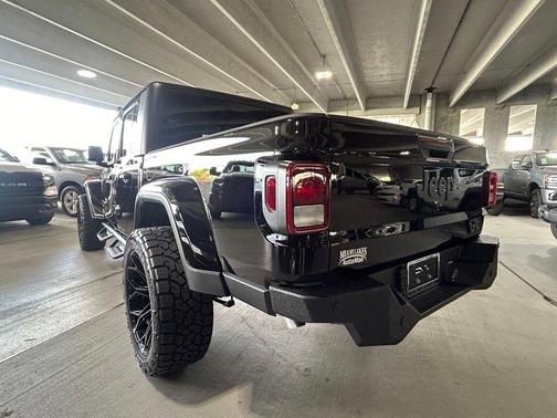 2024 Jeep Gladiator Sport