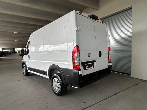 2025 RAM ProMaster 1500 Base