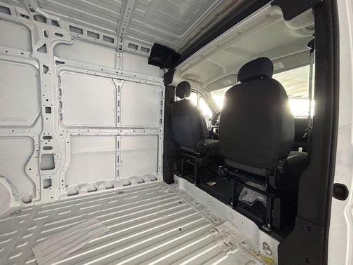 2025 RAM ProMaster 1500 Base