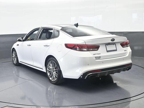 Snow White Pearl 2016 Kia Optima SXL Turbo