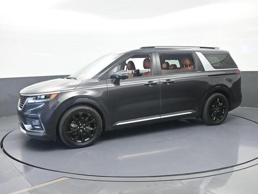 Metal 2022 Kia Carnival SX