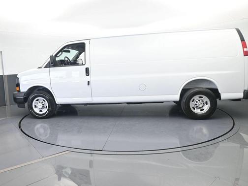 Summit White 2026 Chevrolet Express 2500 Work Van
